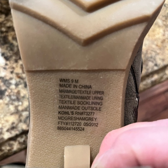 Mudd Distressed Explorer Heeled Ankle Boot - Picture 14 of 14